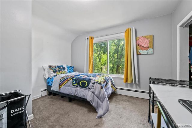 20310 Melvin Street, Livonia, MI 48152