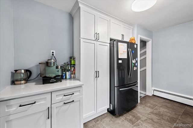 20310 Melvin Street, Livonia, MI 48152