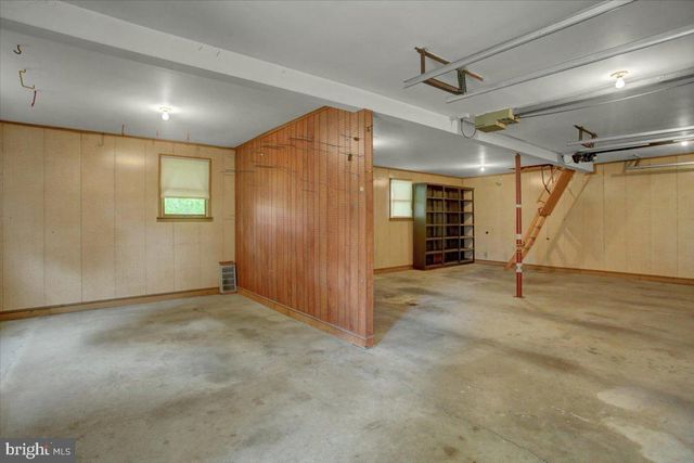 15788 PENNSYLVANIA AVENUE, State Line, PA 17263