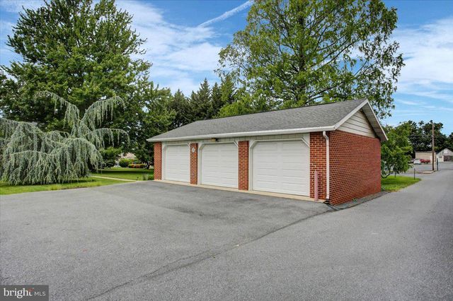 15788 PENNSYLVANIA AVENUE, State Line, PA 17263