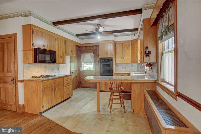 15788 PENNSYLVANIA AVENUE, State Line, PA 17263