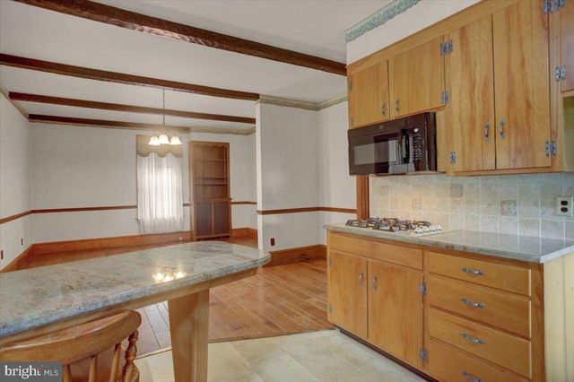 15788 PENNSYLVANIA AVENUE, State Line, PA 17263