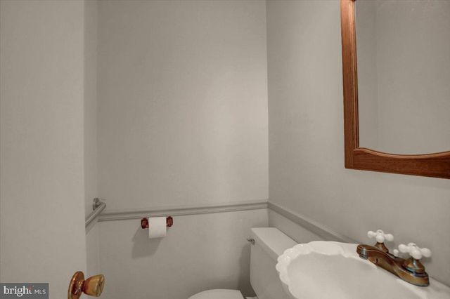 15788 PENNSYLVANIA AVENUE, State Line, PA 17263