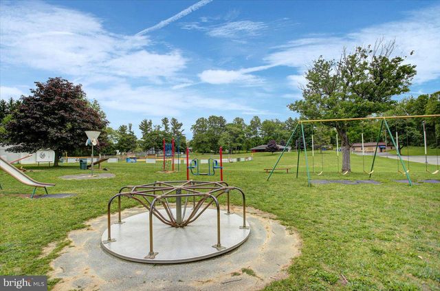 15788 PENNSYLVANIA AVENUE, State Line, PA 17263
