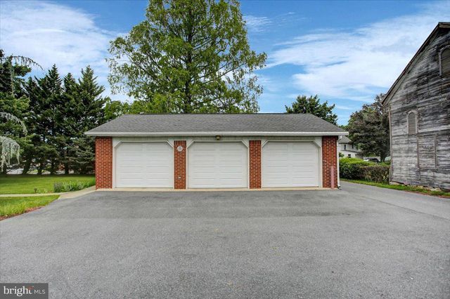 15788 PENNSYLVANIA AVENUE, State Line, PA 17263