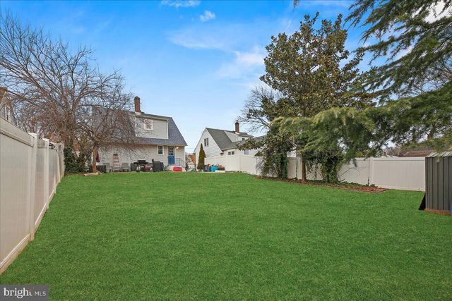 30 WILSON AVE, Bellmawr, NJ 08031