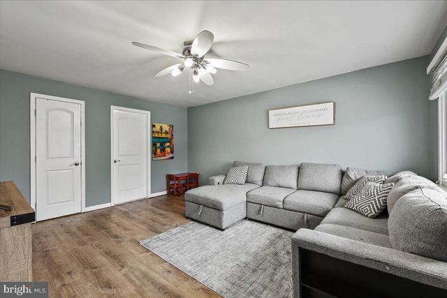 30 WILSON AVE, Bellmawr, NJ 08031