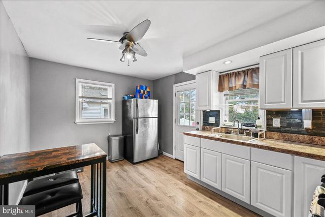 30 WILSON AVE, Bellmawr, NJ 08031