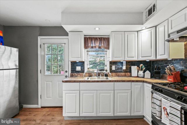 30 WILSON AVE, Bellmawr, NJ 08031