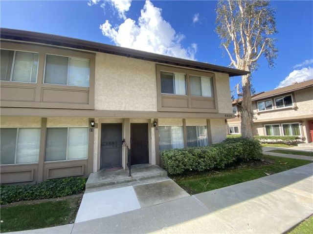 6659 Wilbur Avenue 17, Reseda, CA 91335