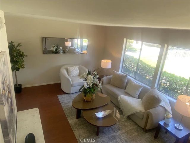6659 Wilbur Avenue 17, Reseda, CA 91335