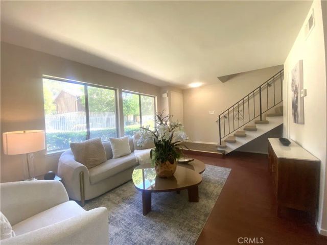 6659 Wilbur Avenue 17, Reseda, CA 91335