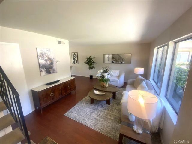 6659 Wilbur Avenue 17, Reseda, CA 91335