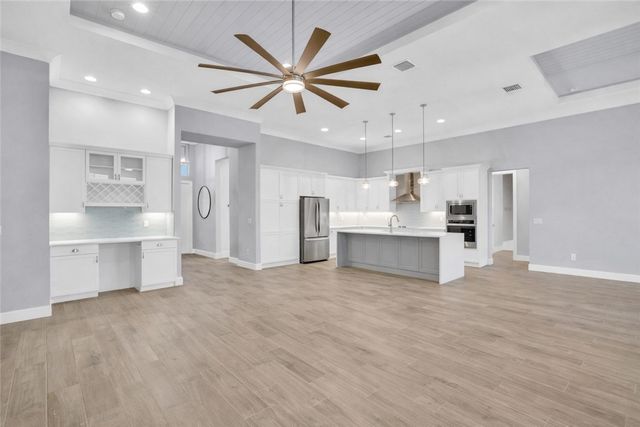 9256 Orchid Cove Circle, Vero Beach, FL 32963