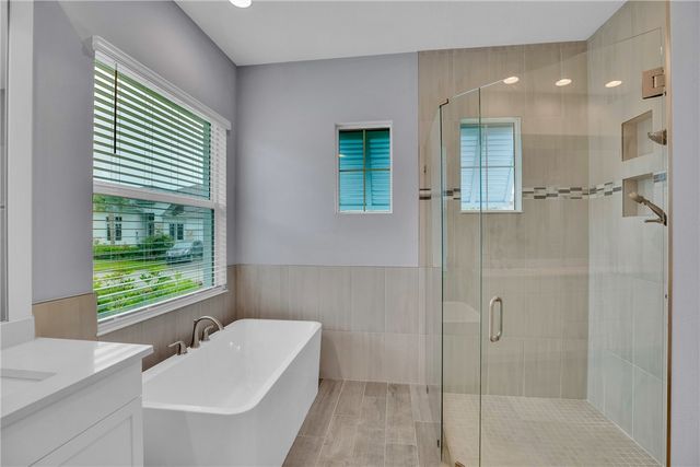 9256 Orchid Cove Circle, Vero Beach, FL 32963