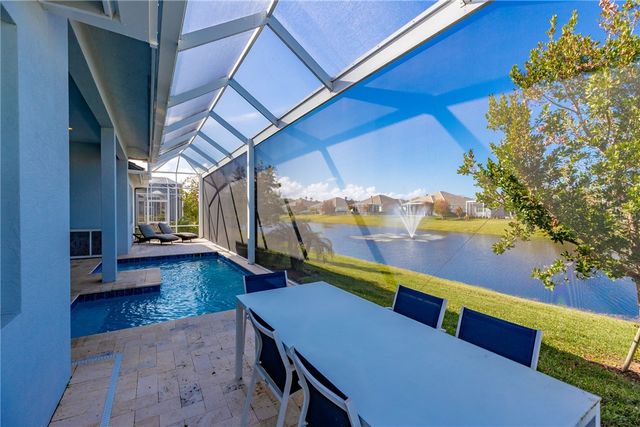 9256 Orchid Cove Circle, Vero Beach, FL 32963