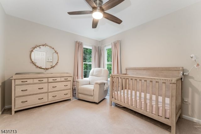 25 Village Square Dr, Union Twp., NJ 08802
