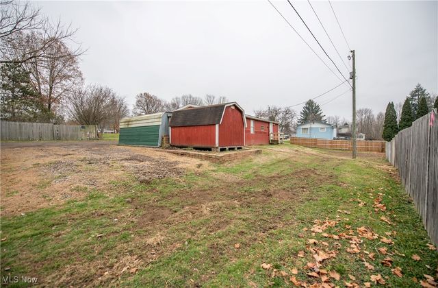 806 S Grant Boulevard, Minerva, OH 44657