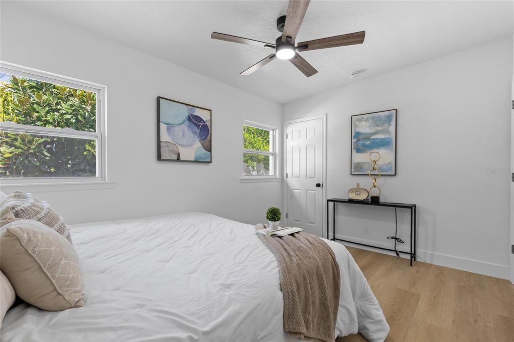 Image 9 of property listing at 1624 BALTIMORE DRIVE, Orlando, FL 32810
