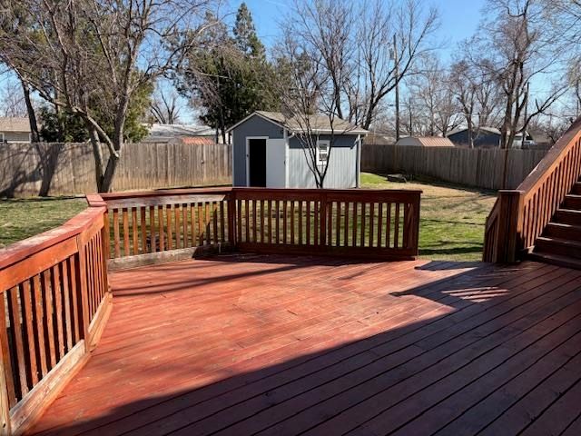 944 S Ash, Newton, KS 67114