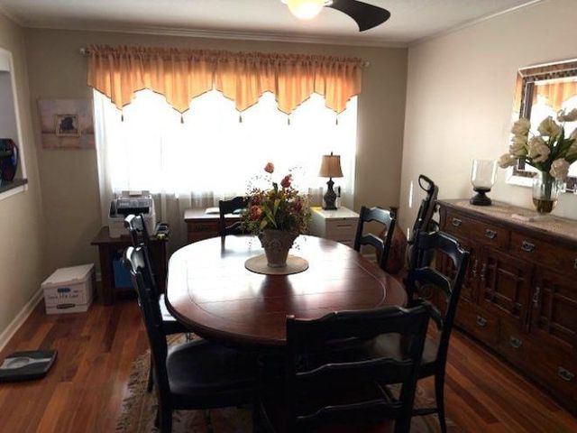 944 S Ash, Newton, KS 67114