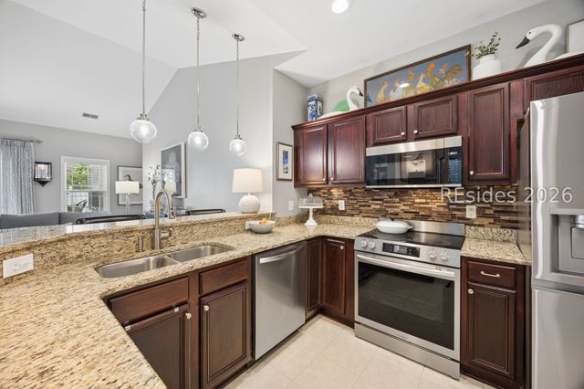 31 Beaumont Ct, Bluffton, SC 29910