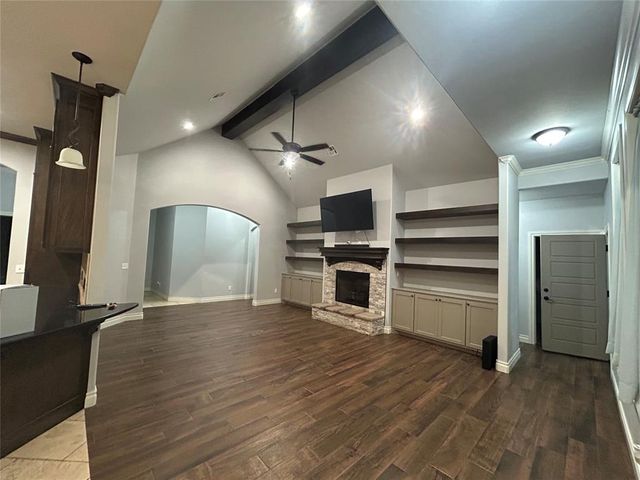 4800 Hambletonian Lane, Mustang, OK 73064