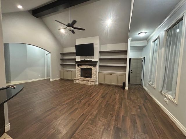 4800 Hambletonian Lane, Mustang, OK 73064