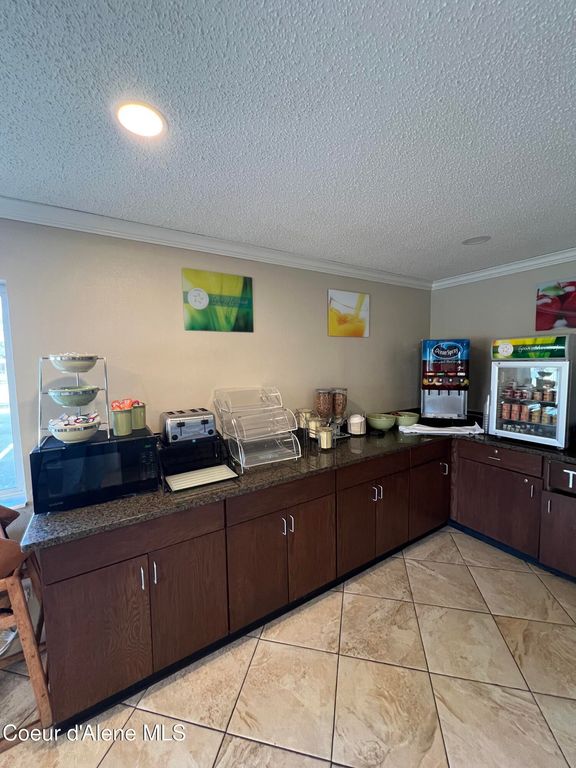 Address unavailable. photo 33