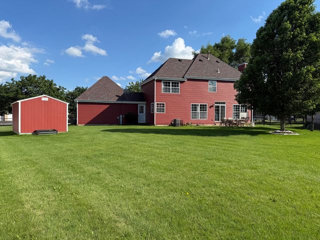 940 Beaver Pond Drive, Marengo, IL 60152