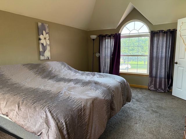 940 Beaver Pond Drive, Marengo, IL 60152