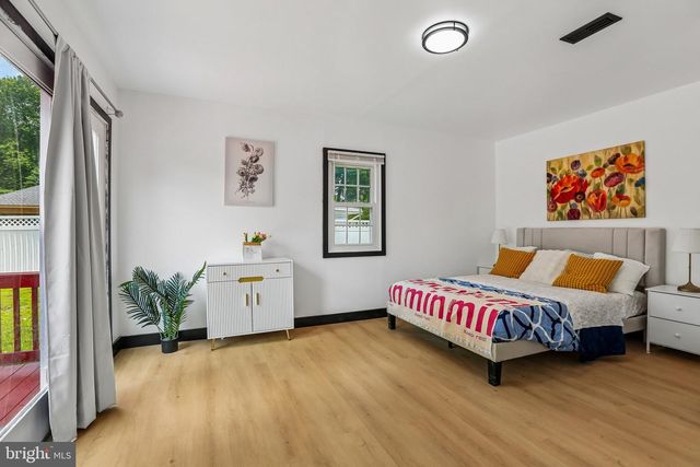 1110 BRADLEY RD, Pasadena, MD 21122