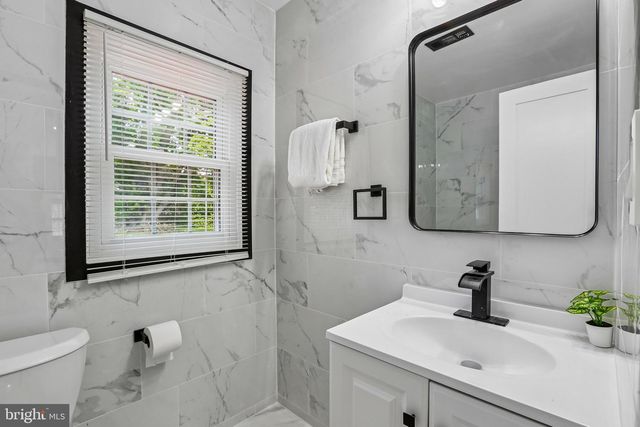 1110 BRADLEY RD, Pasadena, MD 21122