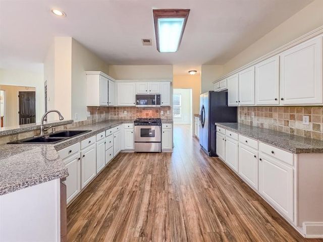 6016 Fords Lake Court, Acworth, GA 30101