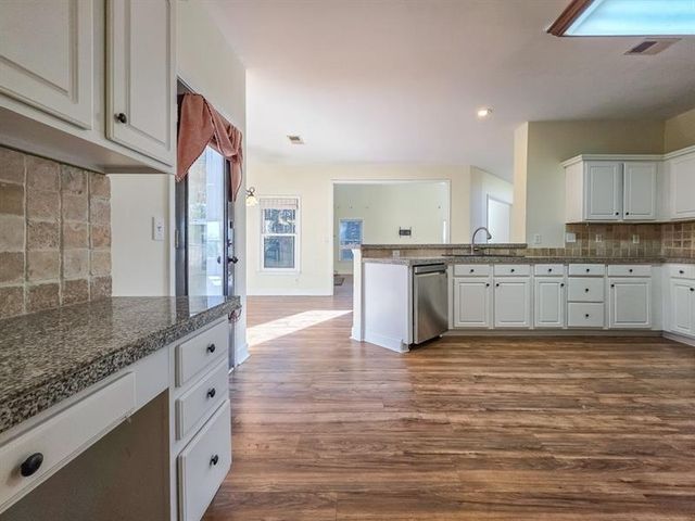 6016 Fords Lake Court, Acworth, GA 30101