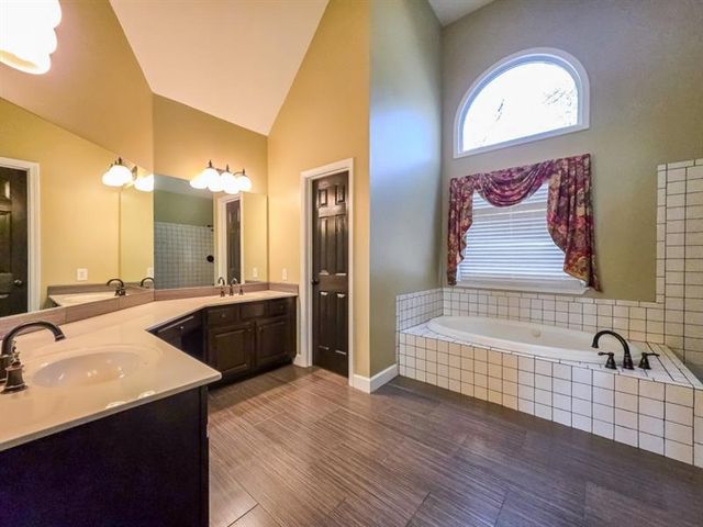 6016 Fords Lake Court, Acworth, GA 30101