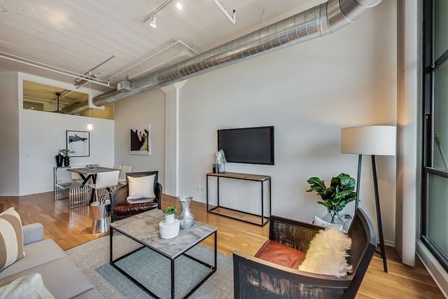 1530 S State Street 417, Chicago, IL 60605