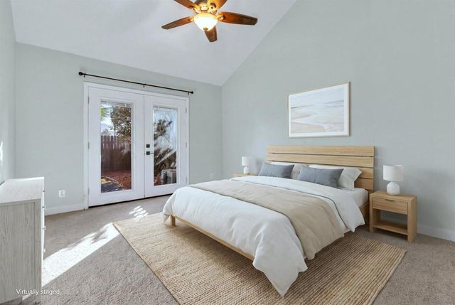 422 Devonshire Gln, Escondido, CA 92027