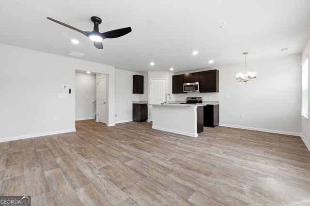 218 Norchester Avenue, Hogansville, GA 30230