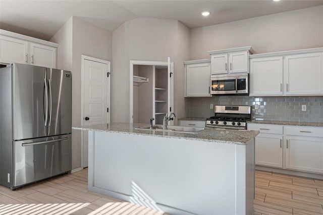 4637 Crystal Clear Lane, Oklahoma City, OK 73179