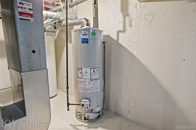 635 E Fox Hills Drive 41, Bloomfield Hills, MI 48304