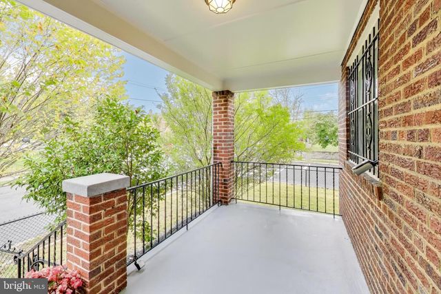 1700 FORT DAVIS ST SE, Washington, DC 20020