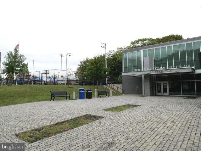 1700 FORT DAVIS ST SE, Washington, DC 20020