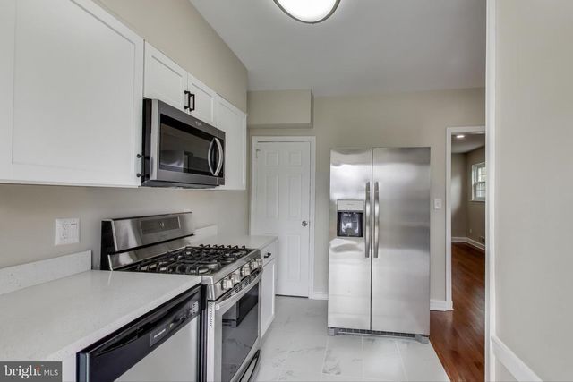 1700 FORT DAVIS ST SE, Washington, DC 20020