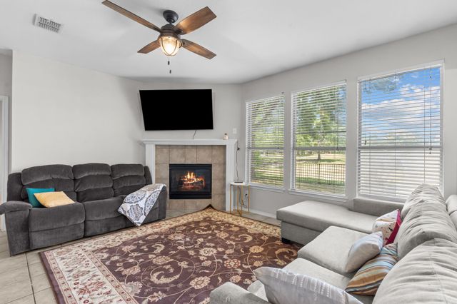 8414 Seafield Lane, Rowlett, TX 75089