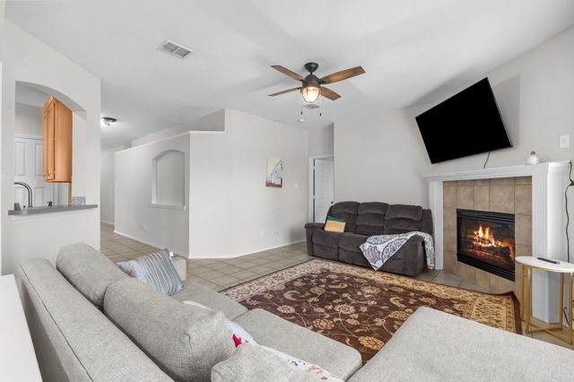 8414 Seafield Lane, Rowlett, TX 75089
