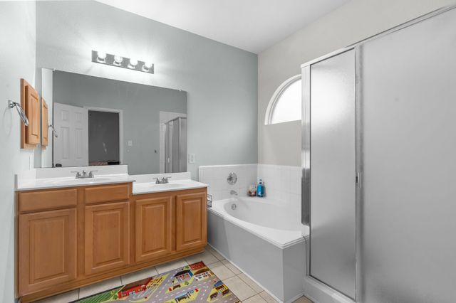 8414 Seafield Lane, Rowlett, TX 75089