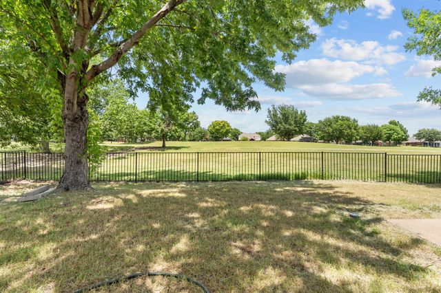 8414 Seafield Lane, Rowlett, TX 75089