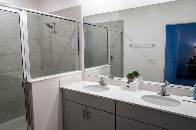 5222 FERNDALE ALLEY, St Cloud, FL 34771