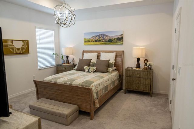 5222 FERNDALE ALLEY, St Cloud, FL 34771